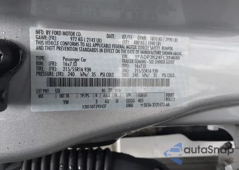 2015 Ford Focus Se z USA, uszkodzony, nr VIN 1FADP3K24FL354680